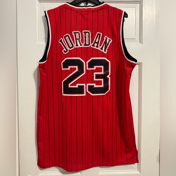 MITCHELL & NESS NBA Chicago Bulls 1997/98 Michael Jordan Jersey Size XL Red - Picture 1 of 8